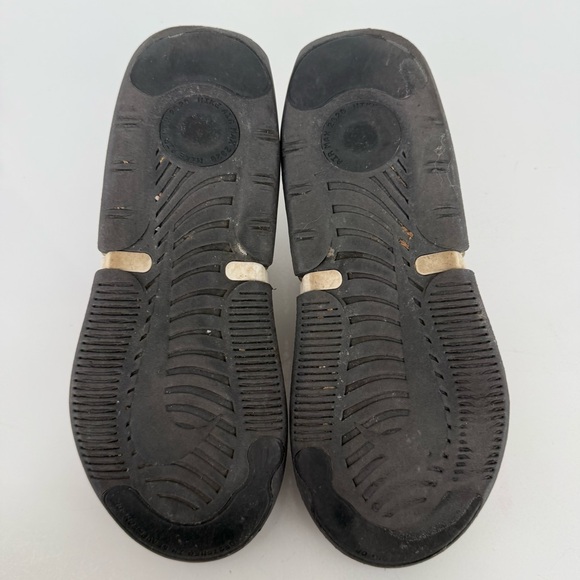 Nike Air Max Up Leopard Print Sneakers - Picture 7 of 7